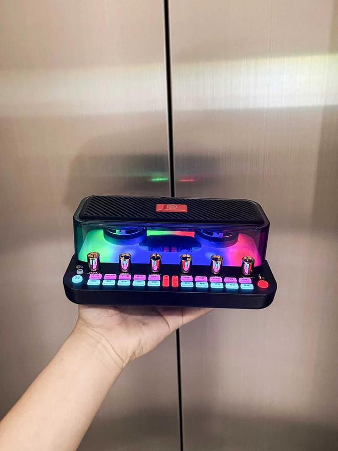 直播声卡怎么选？从入门到进阶全面解析选购要点和记官网